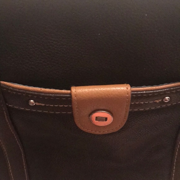 STONE & CO BLACK LEATHER CROSSBODY - Picture 4 of 8